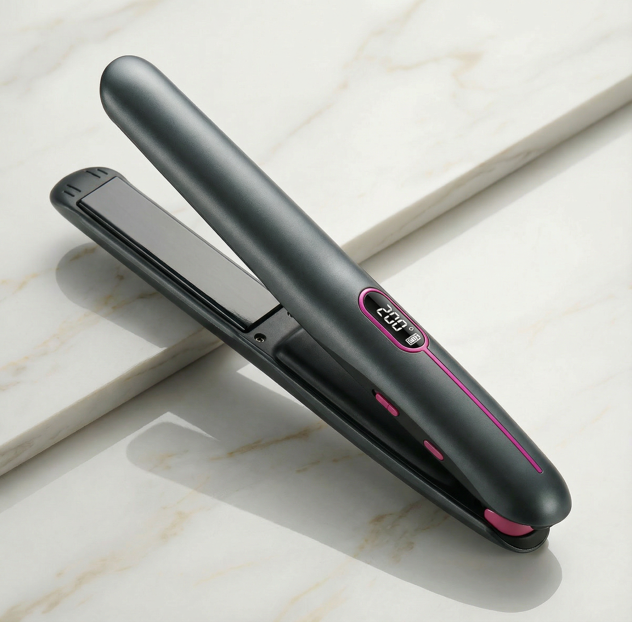Mini ionic hair straightener - Portable travel flat iron